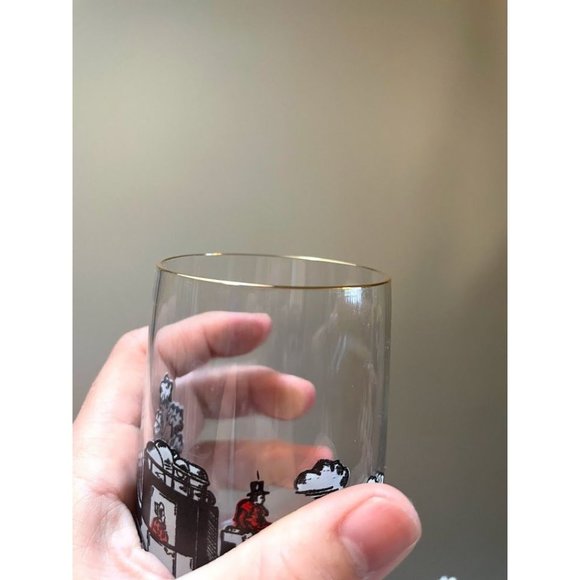 Vintage Carriage Horse and Buggy Drinking Glass Set w/ Gold Rim - Picture 2 of 7